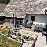 Haus Tilia Karinthie *