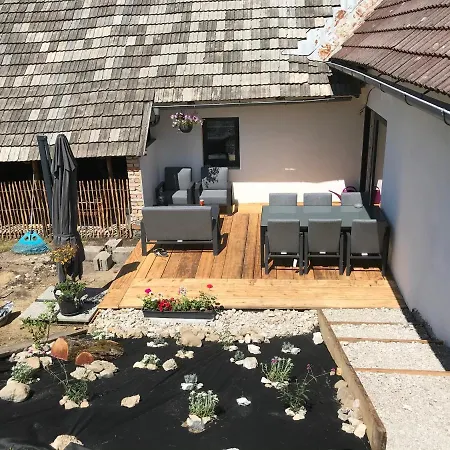 Haus Tilia Karinthie Apartment Noetsch