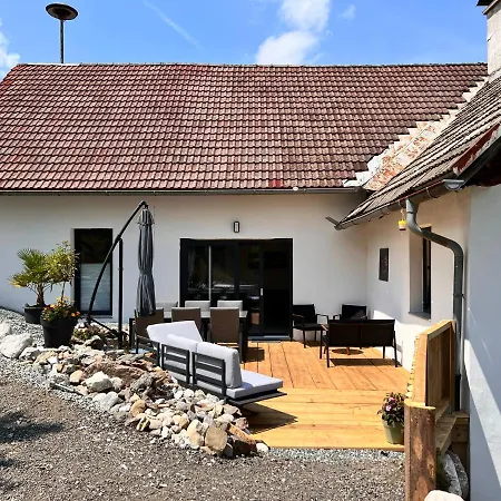 Haus Tilia Karinthie Apartment